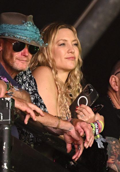 Kate Hudson Revived Her Penny Lane Curls To Watch Elton John At Glastonbury