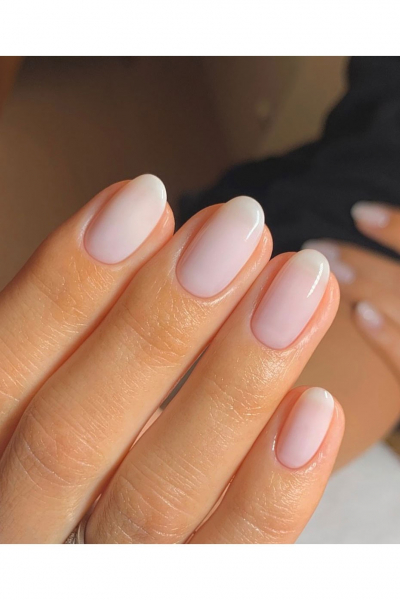 Baby Boomer Nails Are The Perfect Spring Alternative To A Classic French Manicure